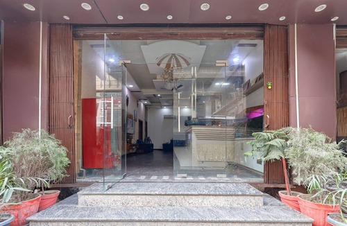 Amritsar House | Collection O Ambedkar Chowk