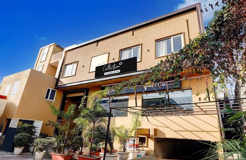 Amritsar House | Collection O Amritsar District Court