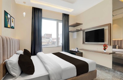 Gorakhpur Hotel | Collection O B.R. AmbedkarParkTaramandal