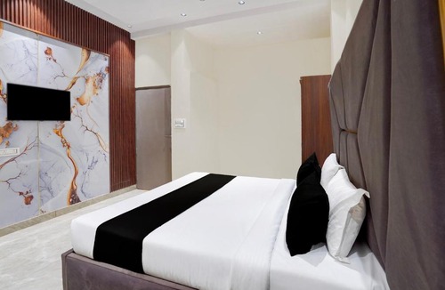 Phagwara Hotel | Collection O City Centre Sapror Formerly Hotel Greens