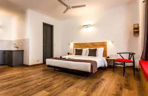 Varanasi House | Collection O Civil Court Varanasi