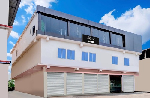 Sualkuchi House | Collection O Ganeshguri Nayanpur