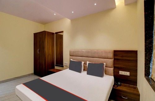 Savner Hotel | Collection O Golden Era