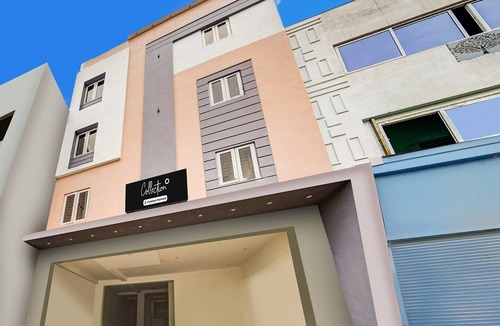 RS Puram House | Collection O RS Puram North Railway