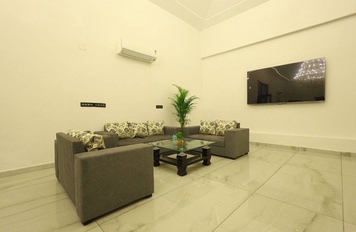 Ramnagar Hotel | Corbett Caves Resort