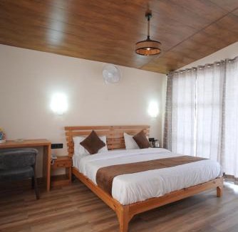 Jakh Hotel | Corbett Valley View