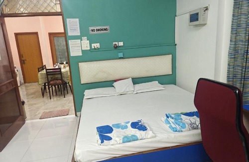 Gomti Nagar House | Corporate Apartments "ISH Atithya Homestay" with Modular Kitchen and various amenities in Lucknow, IN