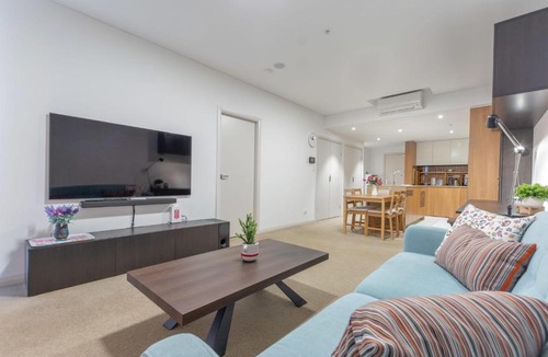 Wentworth Point Apartment | Cosy minimalism 2BD Apt near Sydney Olympic Park