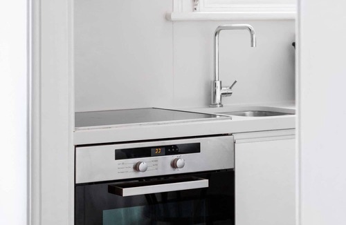 Glebe Apartment | Cosy Nook In Inner-city Victorian Mansion