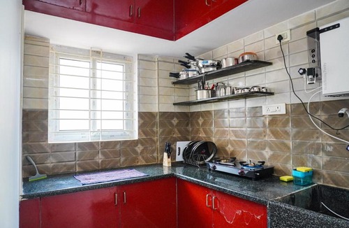 Agara Apartment | Cozy 1bhk 2km From Hosa Road Metro 202