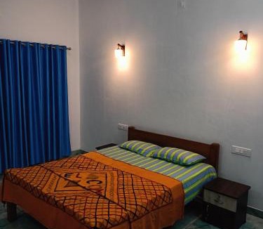 Mananthavady House | Cozy Fern Villa