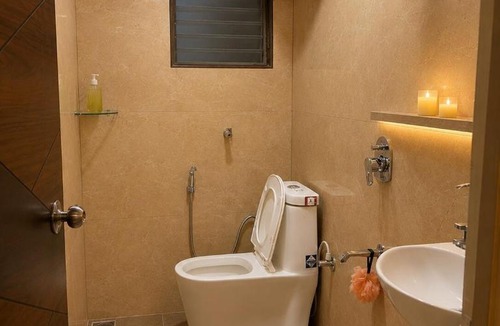 Electronics City Apartment | Cozy Luxury Home for Couples, Family and Business Professionals with Power Backup and Lift in Electronic City