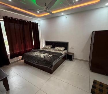 Dalhousie House | Cozy Nest Home Stay