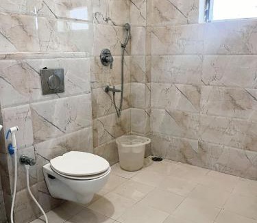 Rajpura Hotel | Crystal Park Hotel