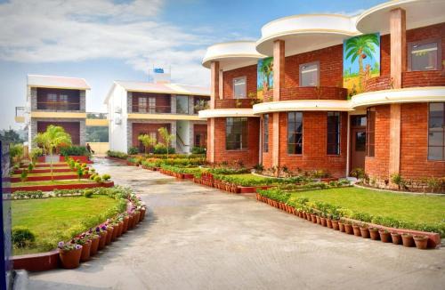 Daronda Hotel | Dakshinayana Resort & Resturant