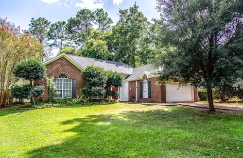 Malbis House | Daphne’s Hideaway