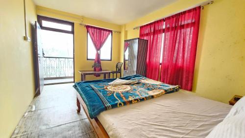 Tukdah Forest Hotel | Darjeeling Lamahatta Homestay