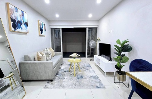 Pyrmont Apartment | Darling Harbor Retreat walk 5 min to the Casino
