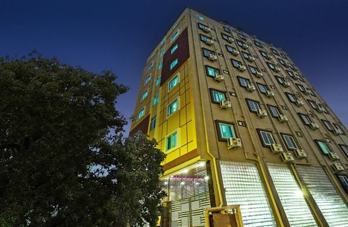 Hyderabad House | Deluxe Aarian Tej Nilayam