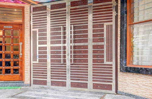 Kishangarh House | Deluxe Chandigarh Near Pec-pgi-pu Hotel Paradise