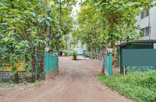 Mysore House | Deluxe Hebbal Mysore Green Orchid Resort