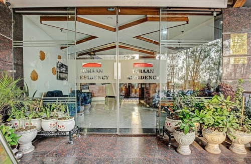 Zirakpur House | Deluxe Hotel Vihaan Residency