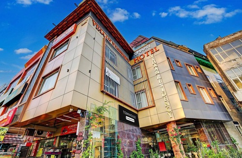 Zirakpur House | Deluxe Hotel Vihaan Residency