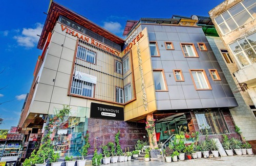 Zirakpur House | Deluxe Hotel Vihaan Residency