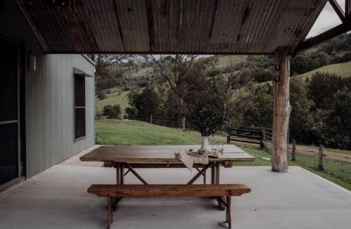 Carrabolla House | Devon Downs