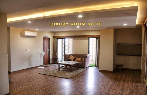 Vrindavan Hotel | Devraha Seva Ashram - Vrindavan
