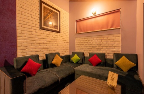 Kaul Hotel | Dharohar Retreat, Mukteshwar