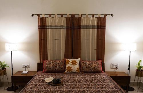 Bolpur House | Dheer- BnB at an Artist's Abode