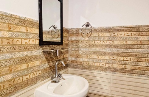 Nichar Hotel | Dolma homestay by Orko