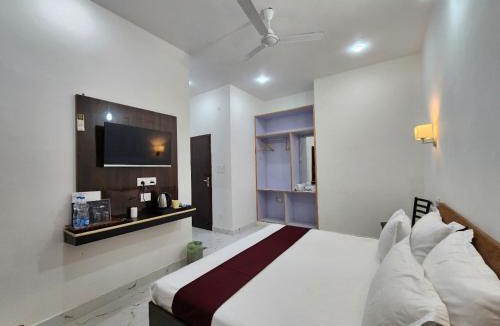 Gunehr House | Dorjee House Bir