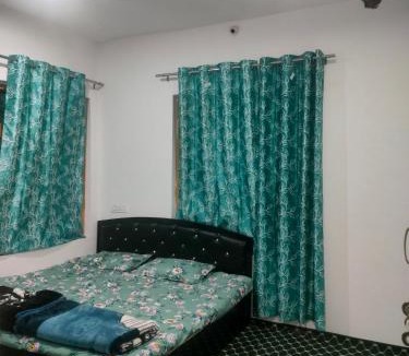 Gulmarg House | Dream stay Gurez