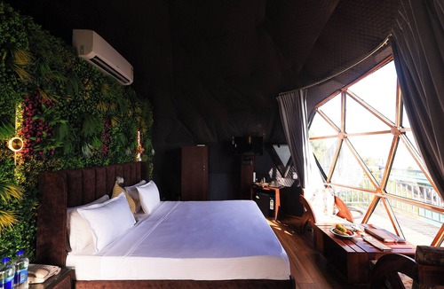 Lansdowne Hotel | ECKO Kasang Regency Hill Resort