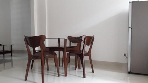 Dhaka Apartment | Econ Stay in New Apartment, Jigatola, Dhanmondi, Dhaka, BD
