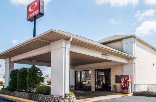 Springfield Cabin | Econo Lodge Springfield I-44