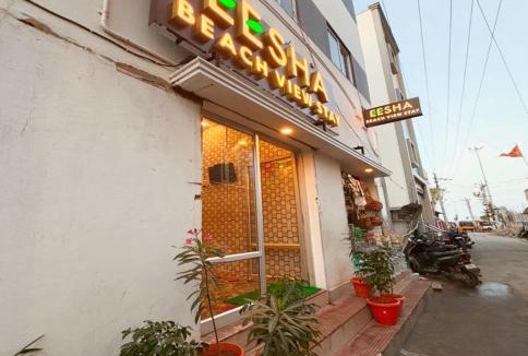 Rameshwaram Hotel | EESHA Beach View Stay - Near Temple and Beach
