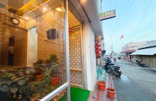 Rameshwaram Hotel | EESHA Beach View Stay - Near Temple and Beach