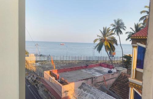 Rameshwaram Hotel | EESHA Beach View Stay - Near Temple and Beach