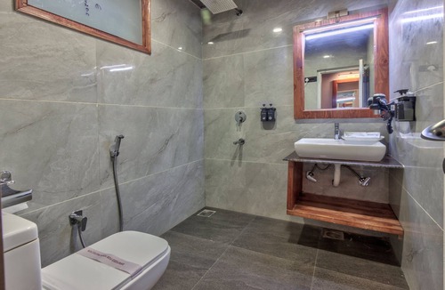 Bashisht Hotel | Ekaanth by Paradise Chateau