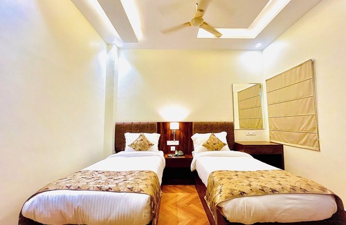 Charbagh Hotel | EKAS BY TOBO HOTELS