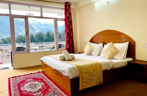 Old Manali Hostel | EL PROFESOR OLD MANALI