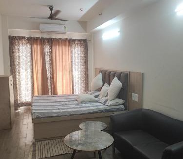 Sikandarabad Apartment | Elegant Oasis Private Limited