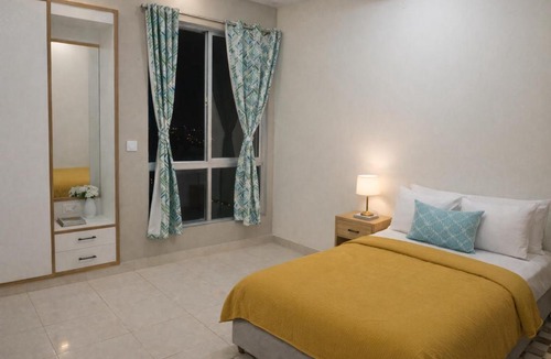 Rishra Apartment | Elegant Stay by the Ganges