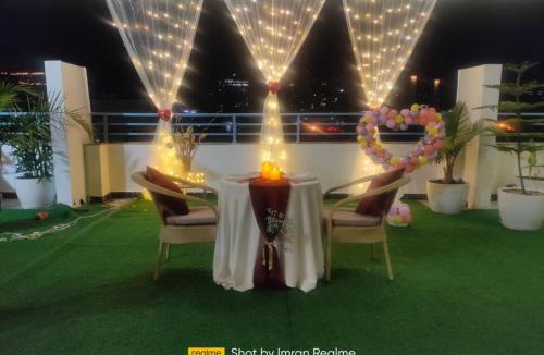 DLF Phase 5 Hotel | Elite 53 - Golf Course Road