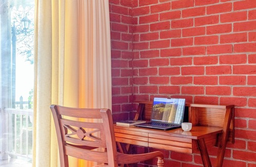 Kasauli Villa | ELIVAAS Ivory Ridge 9BHK Cliffside Villa