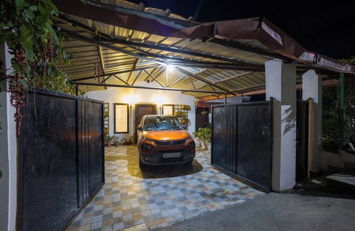 Bhimtal Villa | ELIVAAS Lakeview Manor 5 BHK