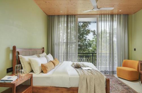 Kasauli Villa | ELIVAAS Signature Kavya Villa Forest View 4BHK Villa, Kasauli